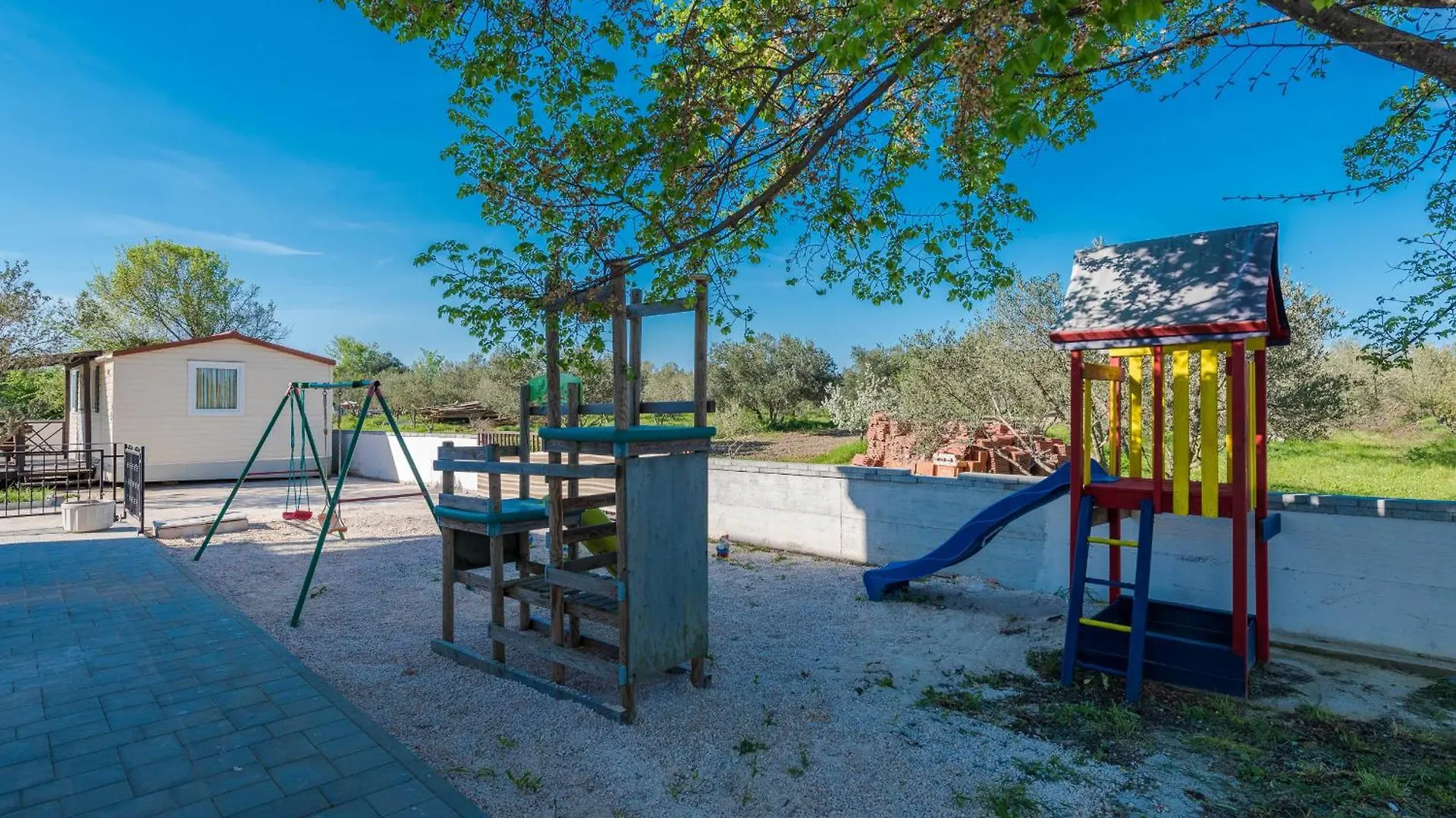 Beautiful Villa Horizon زادار